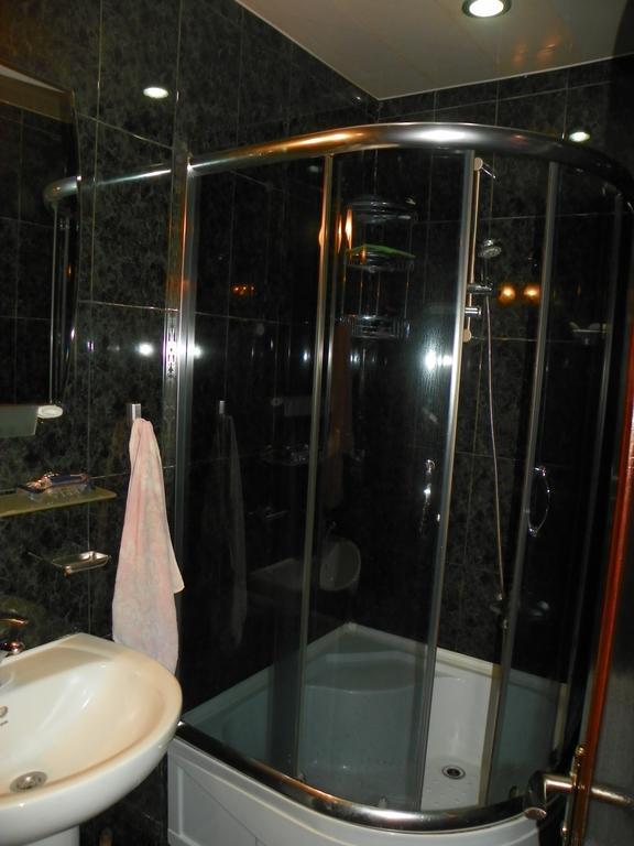 Apartment Rusudan บาทูมิ ห้อง รูปภาพ