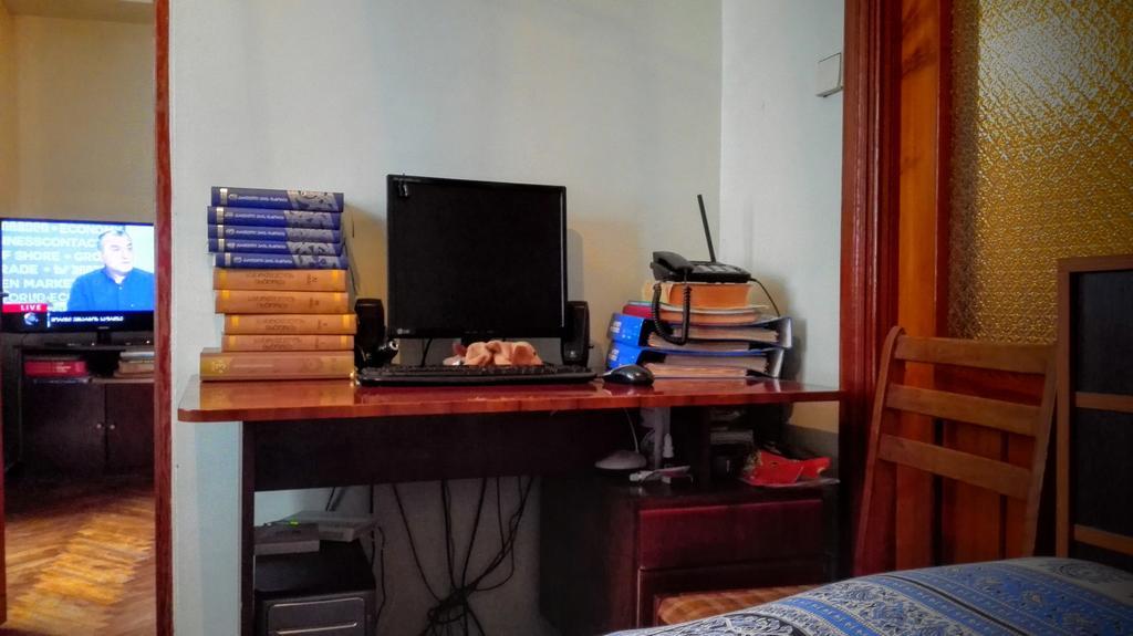 Apartment Rusudan บาทูมิ ภายนอก รูปภาพ